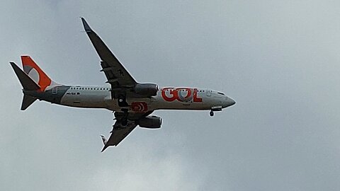 Boeing 737-800 PR-GUI vindo de São Luís do Maranhão para Fortaleza