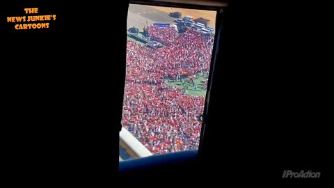 President Trump arriving in Prescott, what a crowd!