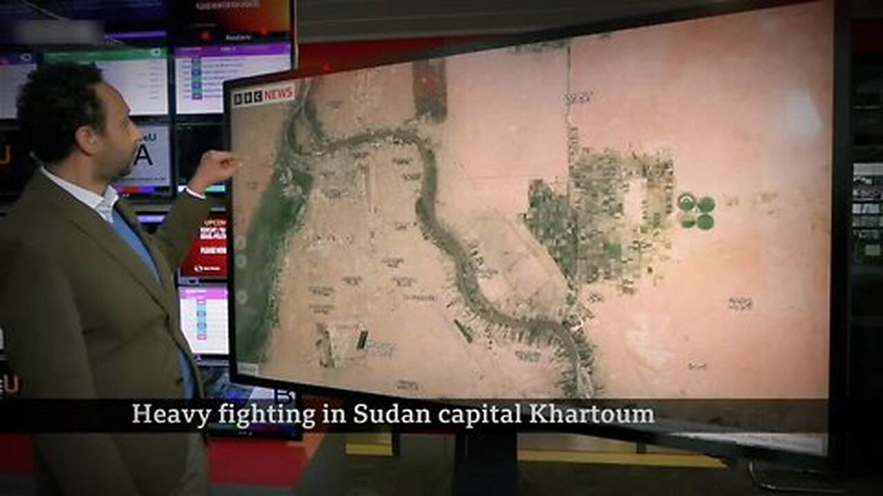 Sudan mounts air strikes as Khartoum clashes escalate – BBC News