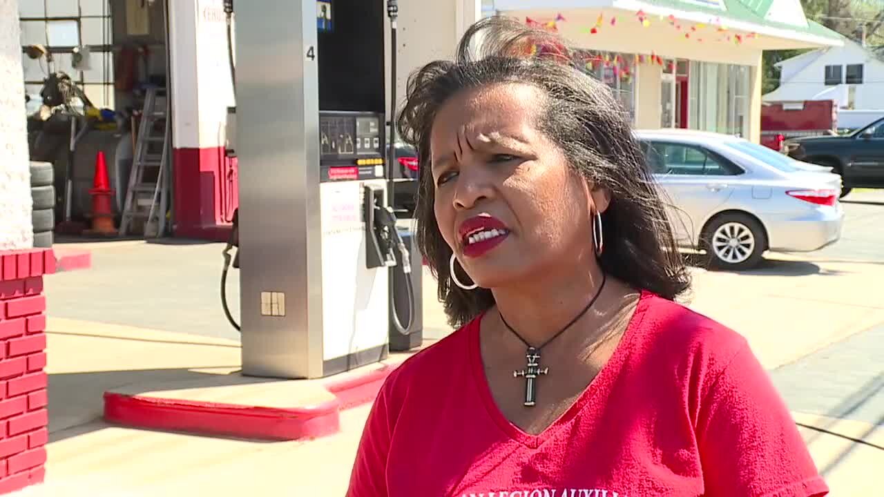 Doing a good deed: Giving free gas to drivers