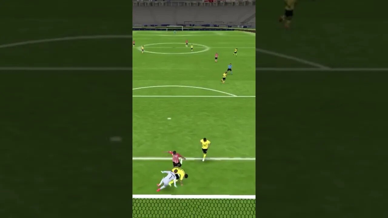 Oq aconteceu aqui ? Quem descobrir quem fez o gol e um gênio !