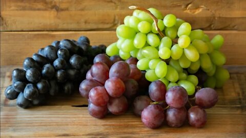 If you are gonna buy grapes. Pick the one with vines, not the one without it