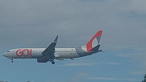 Boeing 737 MAX 8 PS-GPO coming from Santarém to Manaus