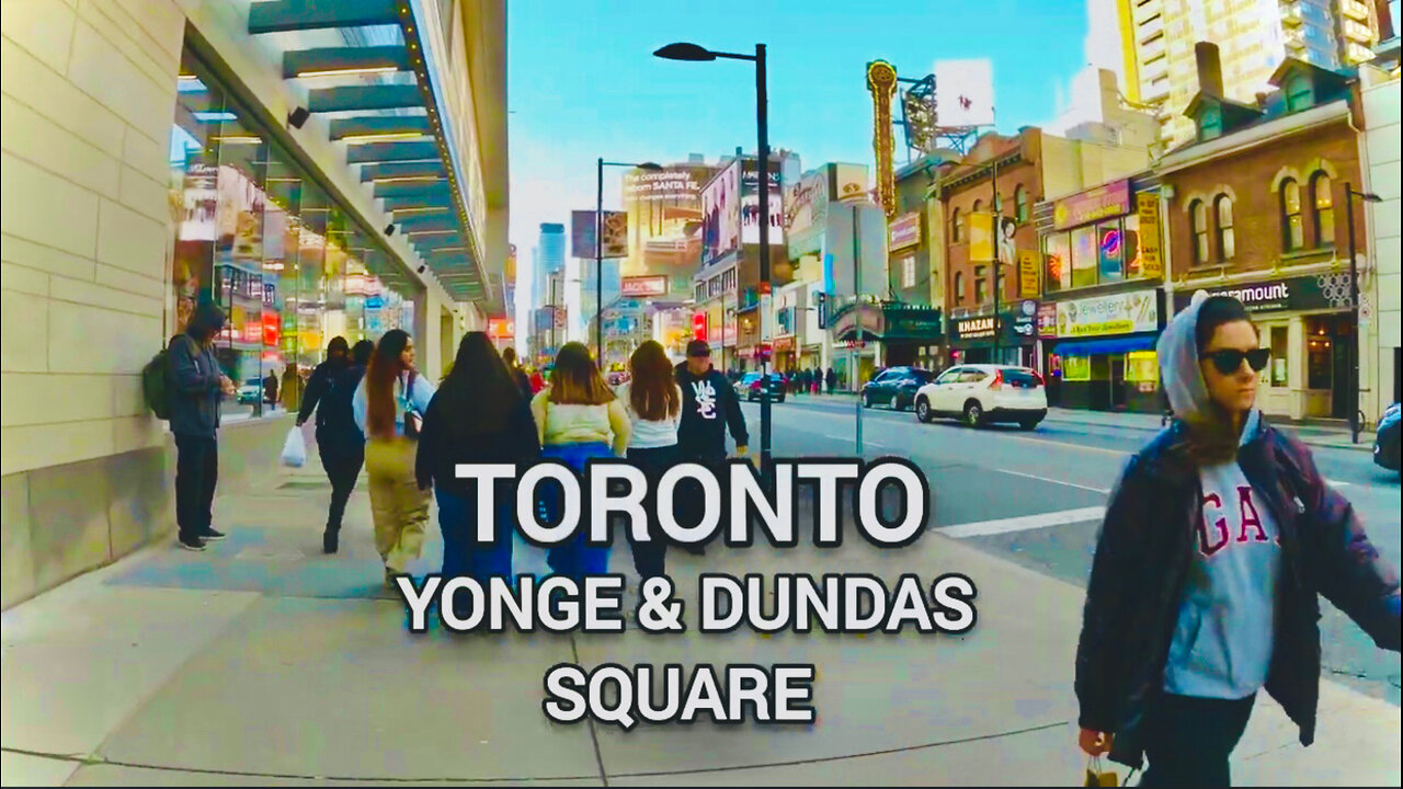 Beautiful city 🌃 TORONTO YONGE & DUNDAS SQUARE