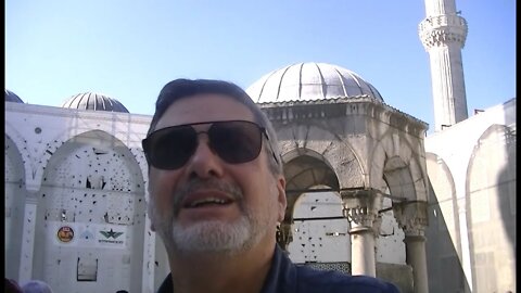 Dentro do Mundo Islâmico - Visitando a Mesquita Azul na Turquia