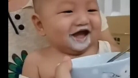 Cute baby dance so funny 😂😂