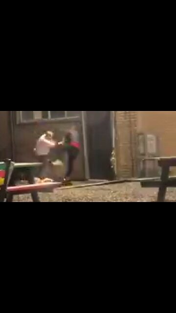 AFRICAN INVADER TRIES TO RAPE A WOMAN IN DUBLIN 🔥