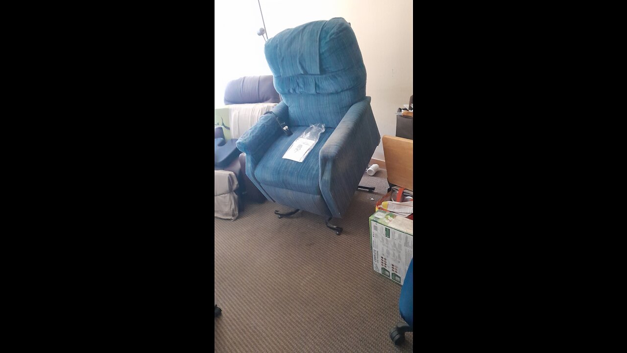 Recliner-lift chair