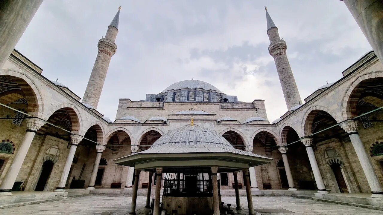 #YavuzSultanSelimCamii, Balat, Fatih Cd. No:18, 34087 Fatih/İstanbul, Türkiye