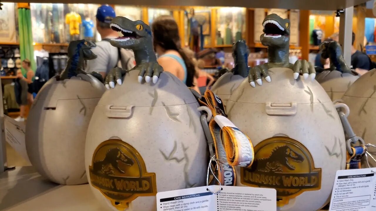 NEW Jurassic World Raptor Egg Popcorn Bucket at Universal Studios