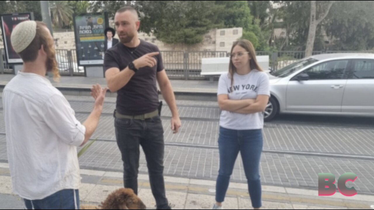 Israeli man attempts to sacrifice sheep on Temple Mount