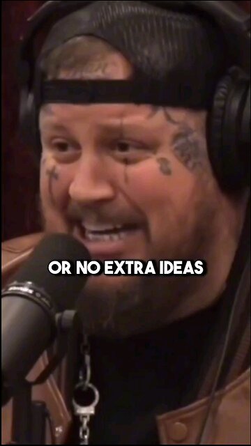 How Jelly Roll Got Connected with Eminem #joeroganexperience #joeroganpodcast #joeroganshow #jre