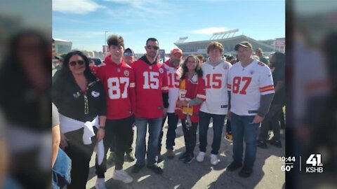 'It’s kinda surreal': Chiefs Kingdom grants wish of Vermont teen with life-threatening illness