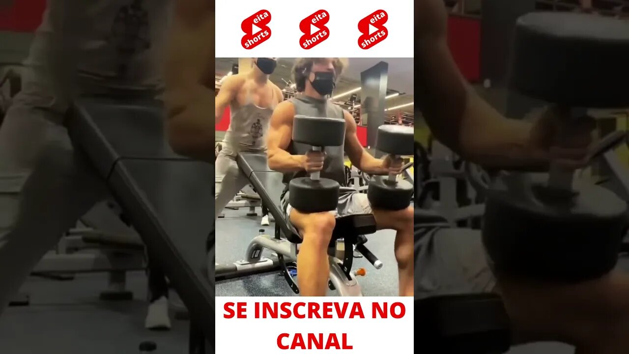 Levando tapas na academia #shorts