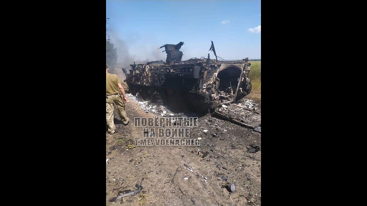 full OTAN/AFU platoon attempts a retreat in a armored vehicle after being bombarded by Russian