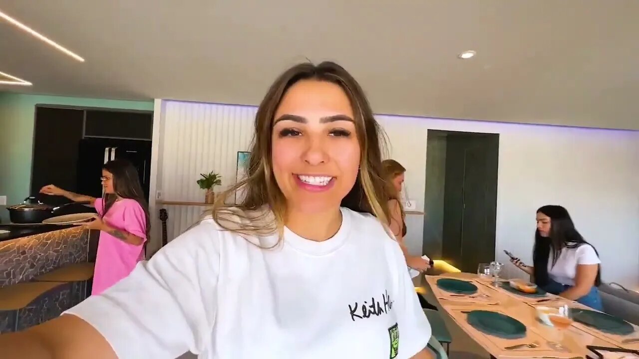 ENCONTRO DE FÃS NA BIENAL