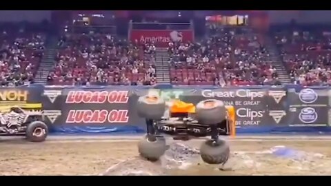 #11 MONSTER JAM=SEE WHAT HAPPENS DURING THE VIDEO SUBSCRIBE HELP ME POST MORE VIDEOS=Léo Sócrates