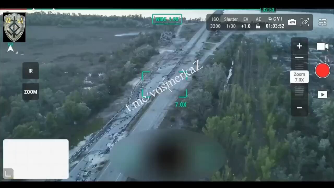 Russian BTR-82A firing at the positions of the Armed Forces of Ukraine near the Antonovsky Bridge