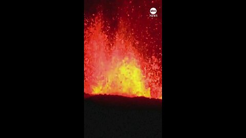 Volcano erupts in southwest Iceland