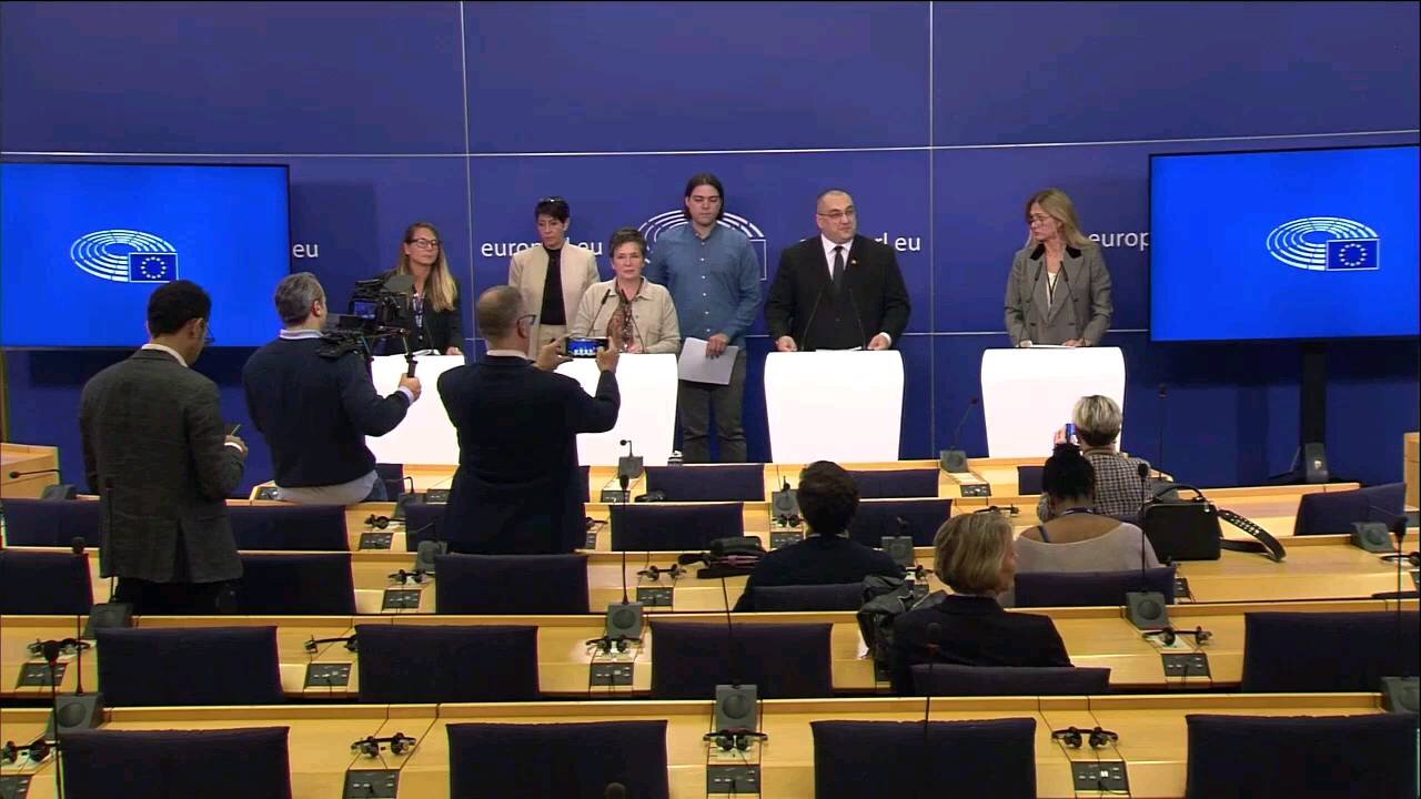 EU Parliament press conference after Pfizer admits they never studied transmission prevention- 10-22