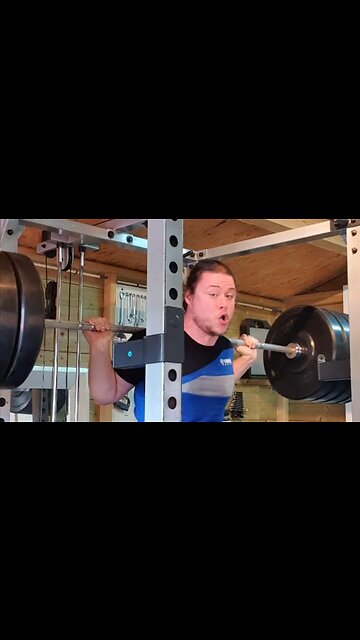170 Kgs Squat Heavy Single. Very drained!