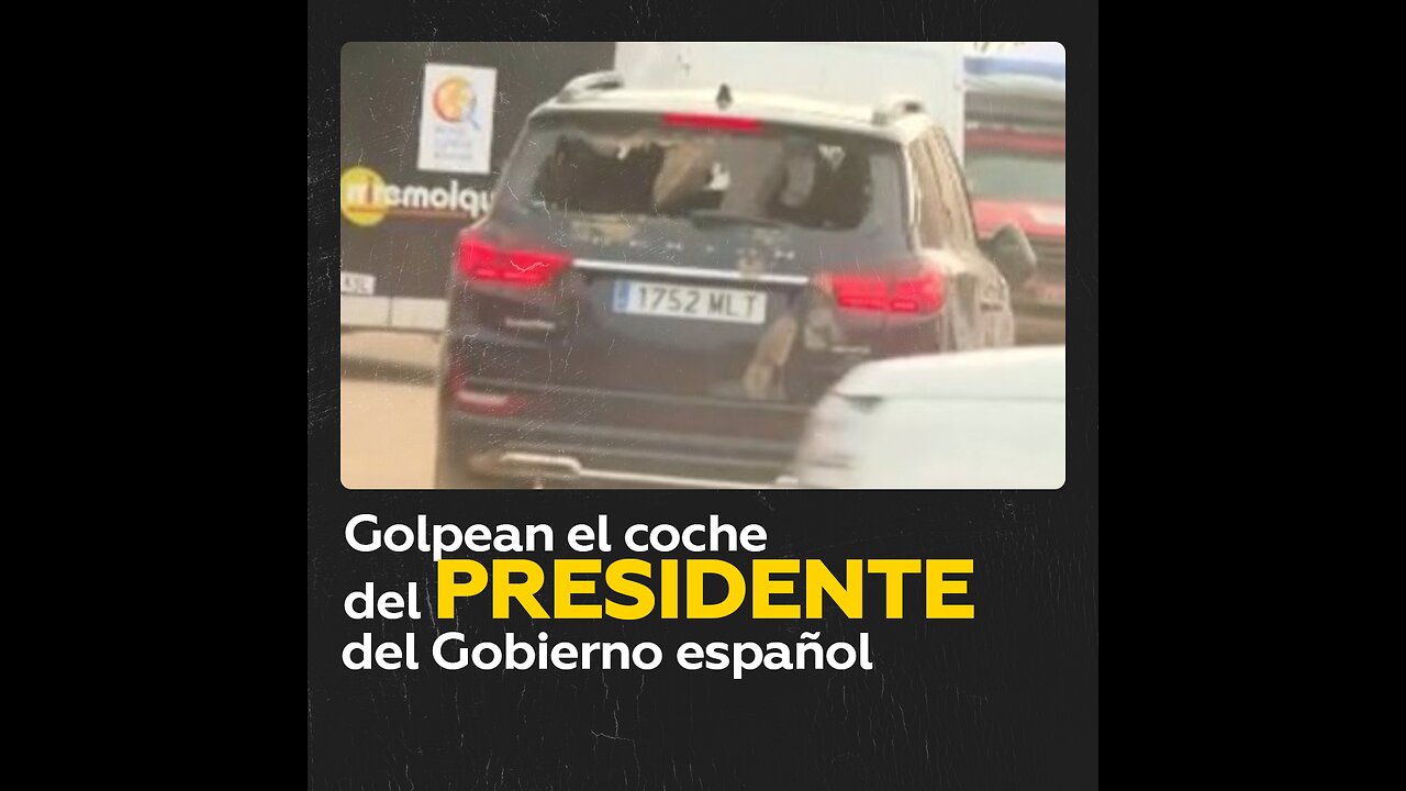 Víctimas de inundaciones golpean el coche de Pedro Sánchez en Valencia