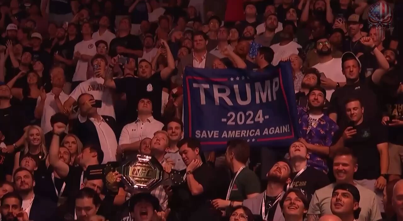 The crowd is going nuts for President Trump! 🇺🇸