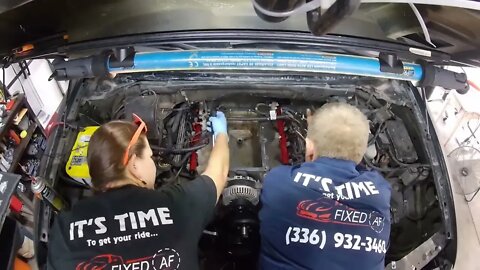 Timelapse of Our upgrades to the Uncles 1999 Ford F150 Lightning