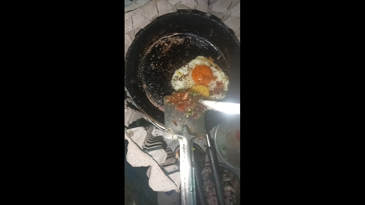 STREET MASALA EGG POUCH