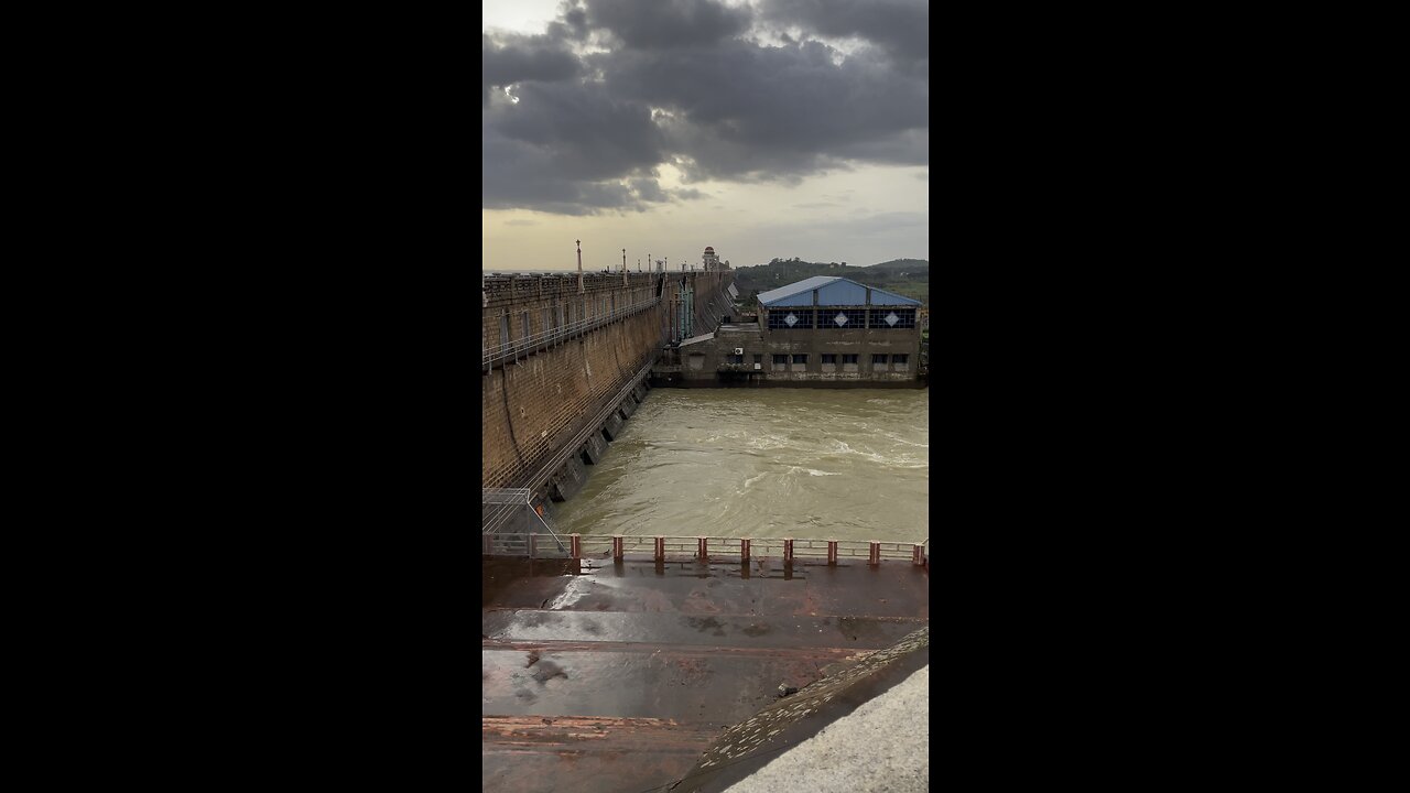 Tunghbdra dam view