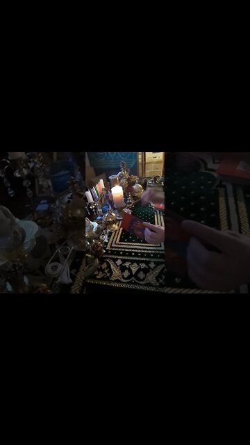 Leo Tarotscope ~ Can't buy Love