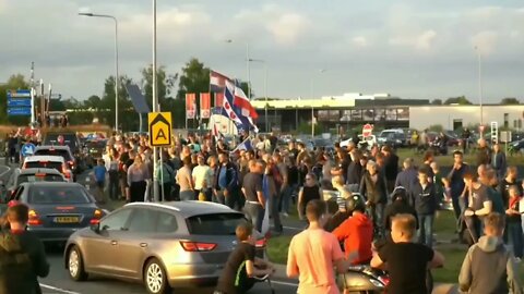 Dutch citizens support farmers everywhere in the Netherlands