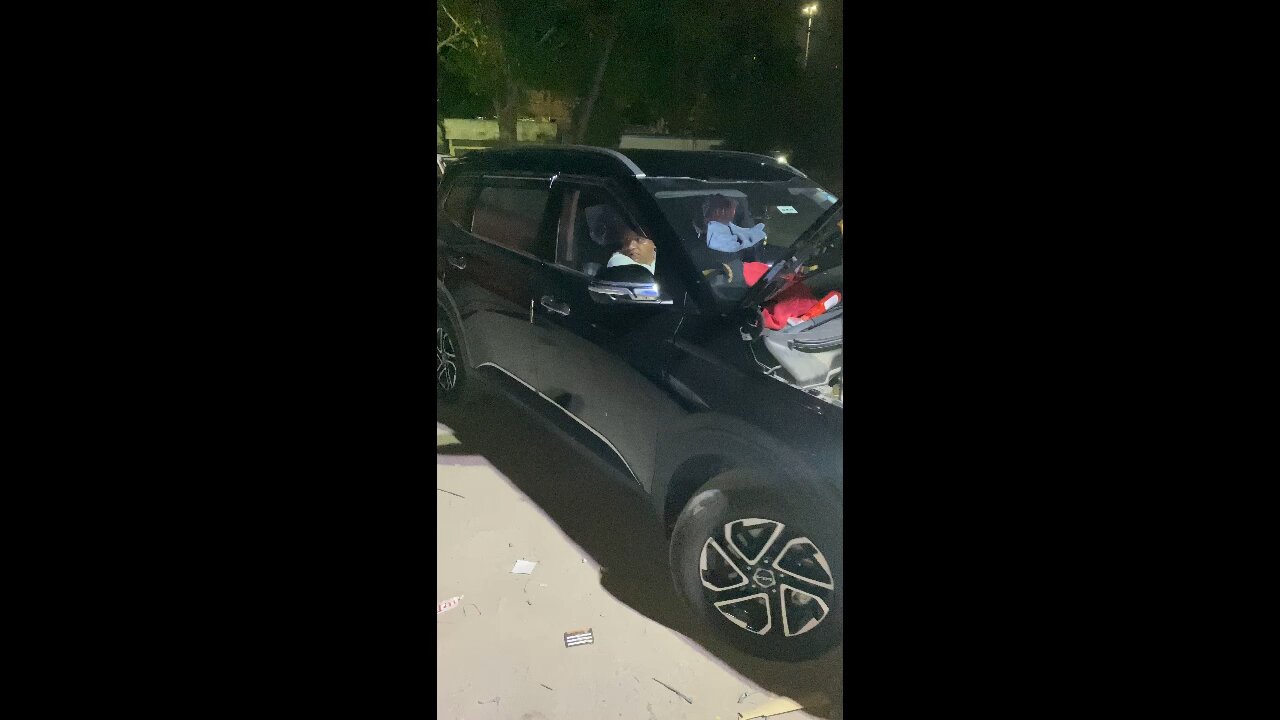 Kia carens headlights teasting