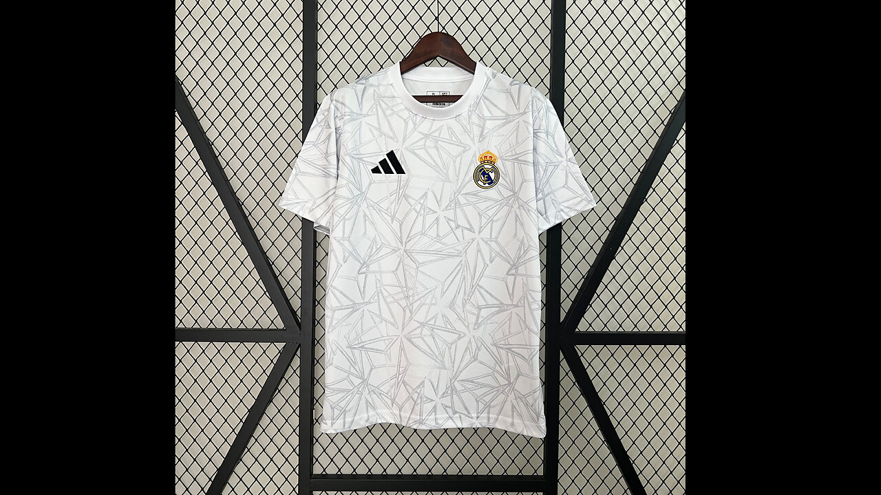 👉🏻⚽️ 2024/25 Real Madrid Adult Training Kit