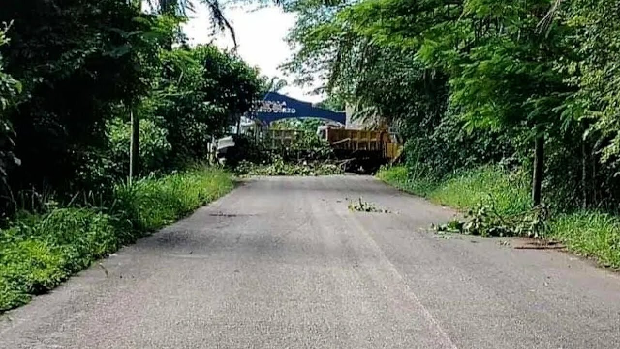 Crimen organizado ataca con drones cuartel militar en Chicomuselo, Chiapas