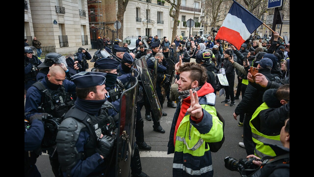 Protestat të fuqishme në Francë kundër reformës së Macron për pensionet ...