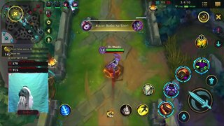 Jogando lolzinho mobile wild Rift