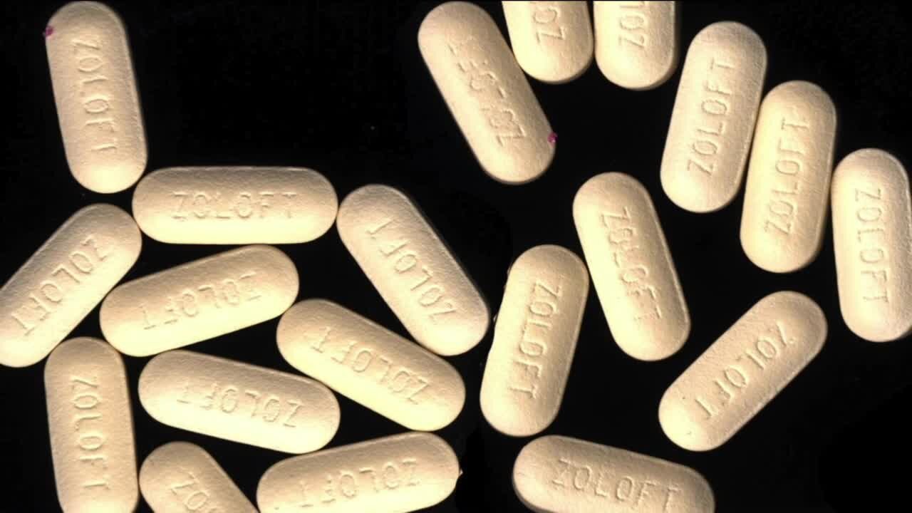 Weight loss pills, anti-depressants and acne medication all see spike in prescription refills