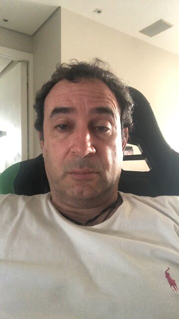 QUE FALTA DE INTELIGÊNCIA!!!!