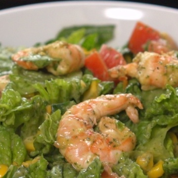 How to Make a Shrimp Avocado Salad For Summer