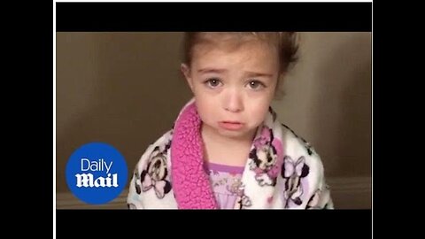 New video viral video Little girl doesn't like her mum and wants a new one