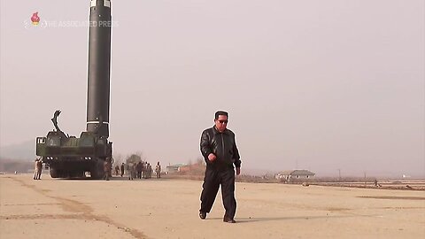 [SS] North Korea's Kim Jong-un oversees live-fire drills in Wonsan