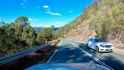 Driving Down Mount Tamborine - QLD - AUSTRALIA