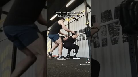 Cuando me Preguntan si Alguna Vez he Fallado una Sentadilla 💀