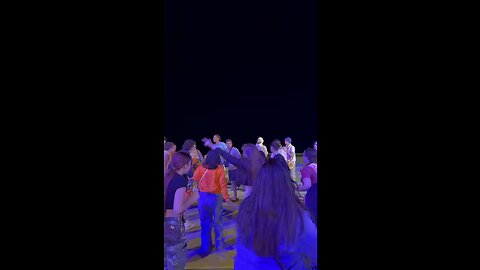 Why these people are dancing ♥️😳