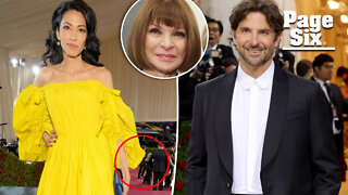 Bradley Cooper dating Huma Abedin