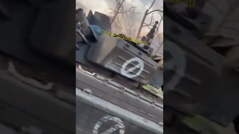 Ukrainian Militants Claim To Have "Captured" A T-72B3 Tank That Was Damaged By A Mine, Were Ambushed