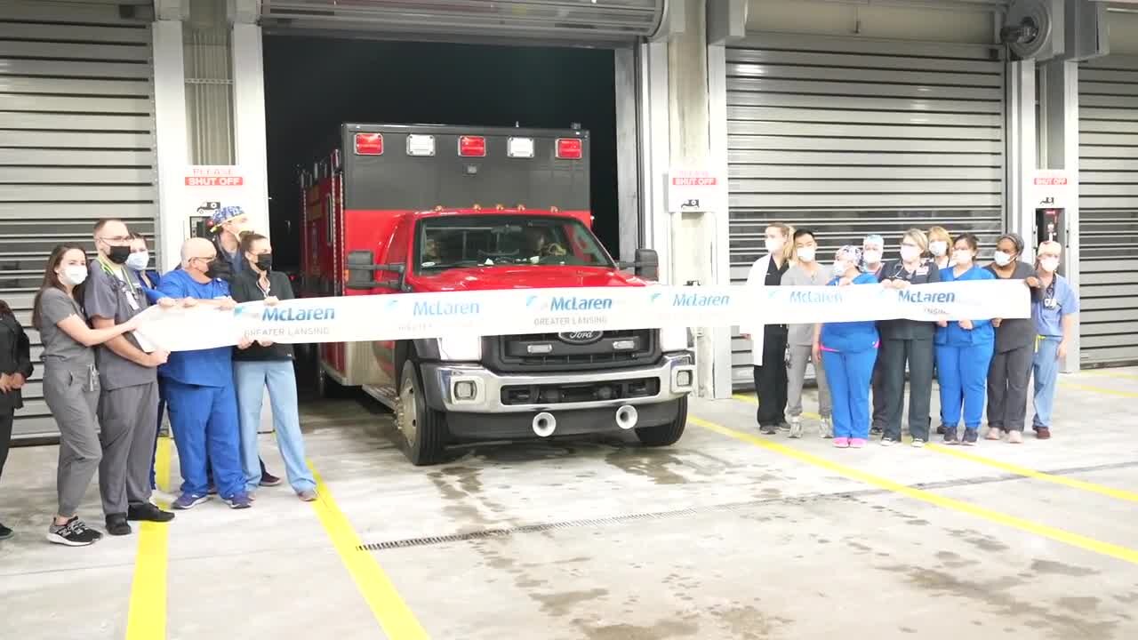 First patients arrive as McLaren Greater Lansing hosts ribbon cutting ceremony