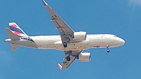 Airbus A320NEO PR-XBQ coming from Santiago de Chile from Fortaleza