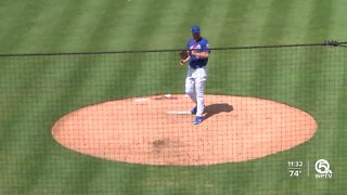 New York Mets drop spring training opener